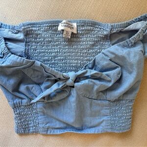 Unique Vintage Blue Crop Top Timeless Style